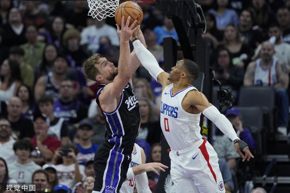 队在关键时 队在关键时